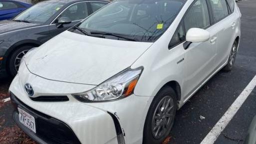 TOYOTA PRIUS V 2017 JTDZN3EU0HJ063305 image